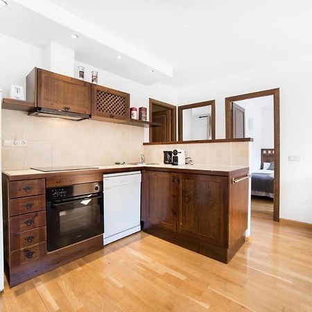 Apartaments Esquirol 埃尔塔特 外观 照片