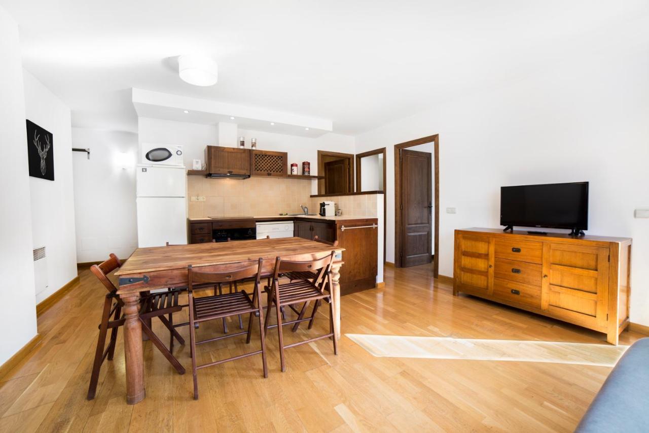 Apartaments Esquirol 埃尔塔特 外观 照片